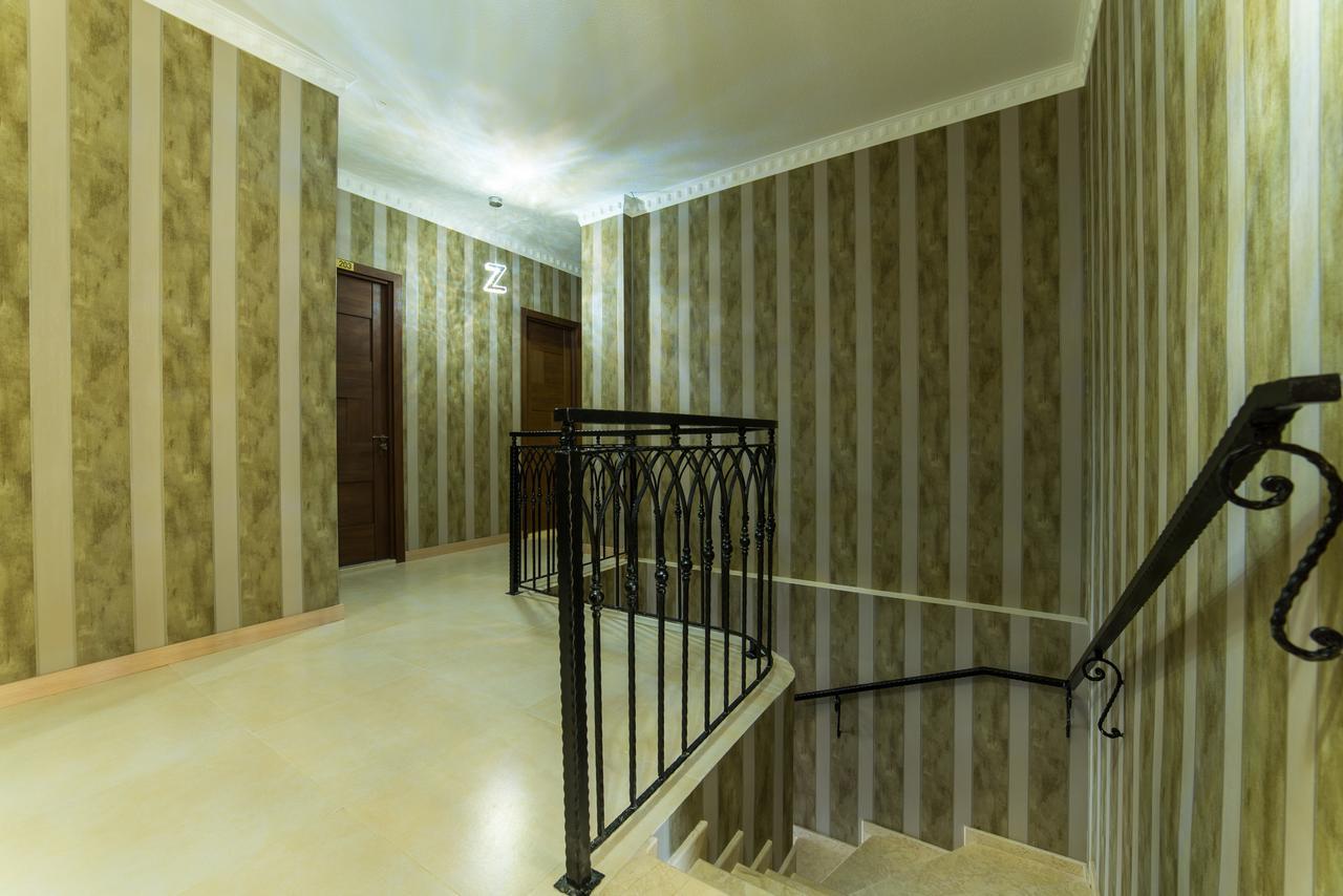 Hotel New Telavi Kültér fotó